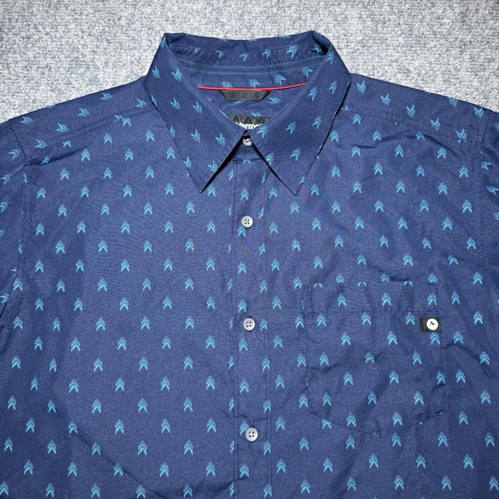 Marmot Lykken SS Button Up Shirt Men Medium Arctic Navy Arrow Short Sleeve